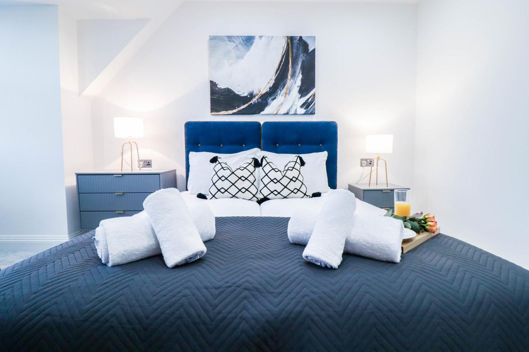Elegant Apartments In Staines L Free Onsite Parking Ngoại thất bức ảnh