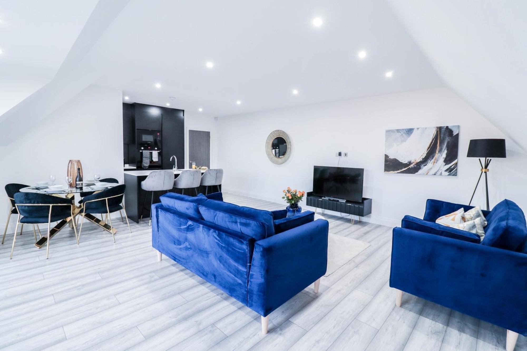 Elegant Apartments In Staines L Free Onsite Parking Ngoại thất bức ảnh